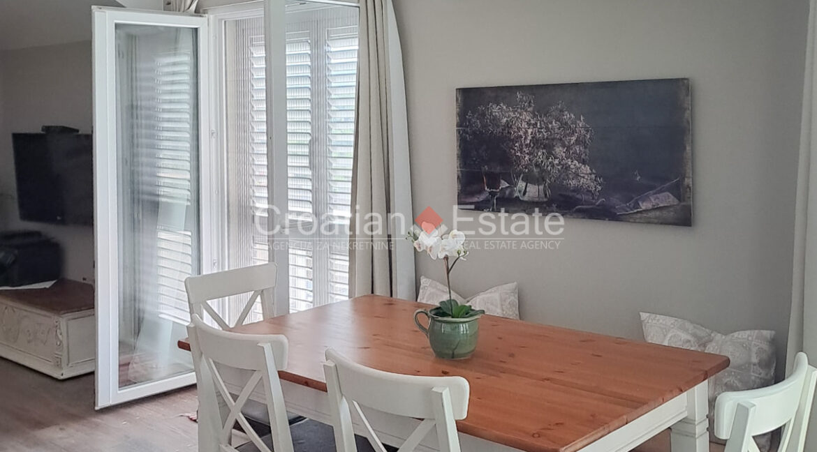 croatia-brac-house-sea-view-pool-yard-garage-sale(137)