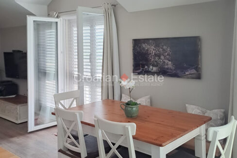 croatia-brac-house-sea-view-pool-yard-garage-sale(137)