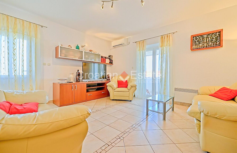 croatia-brac-house-sea-view-sale(105)