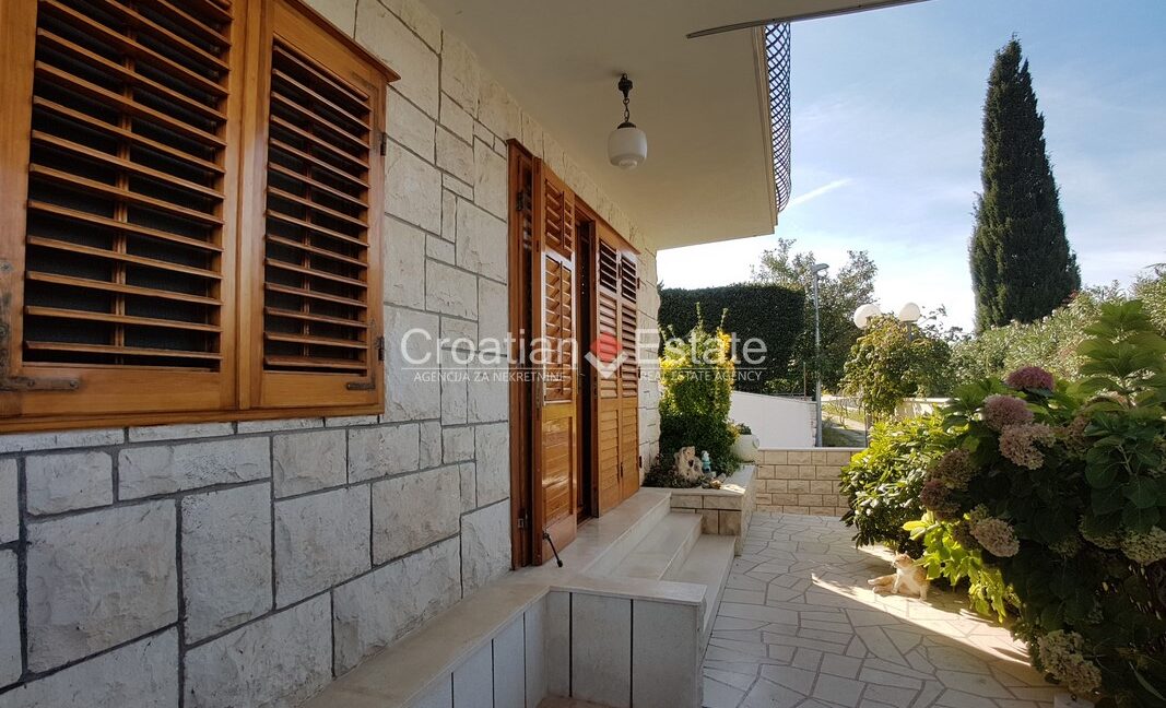 croatia-brac-house-sea-view-sale(113)