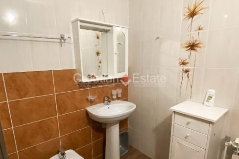 croatia-brac-house-six-flats-separate-entrances-yard-garage-sale(132)
