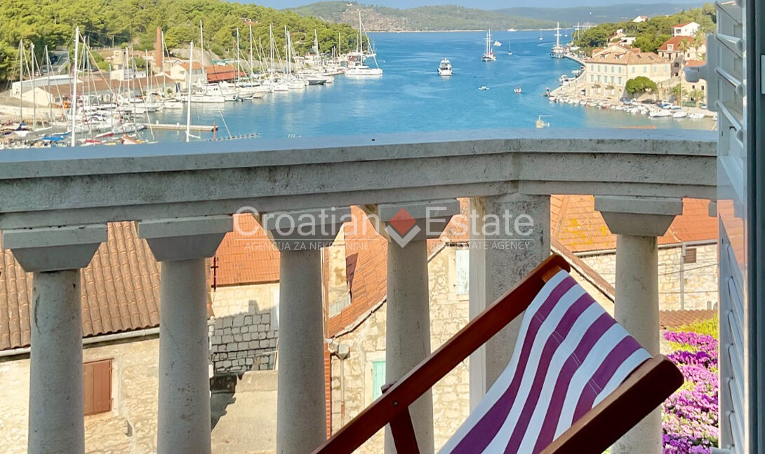 croatia-brac-house-stone-sea-view-yard-barbecue-sale(101)