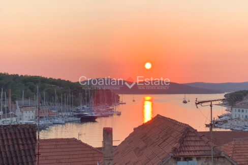 croatia-brac-house-stone-sea-view-yard-barbecue-sale(119)