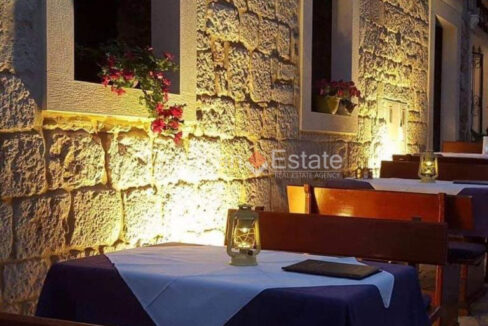 croatia-brac-stone-house-sea-view-coutryard-barbecue-sale(126)