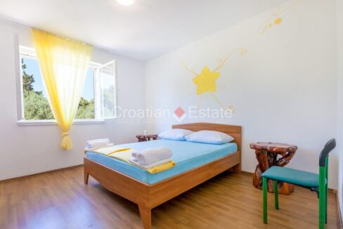 croatia-brac-stone-house-sea-view-sale(111)
