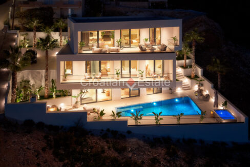 croatia-brac-villa-new-build-sea-view-pool-gym-garage-sale(104)