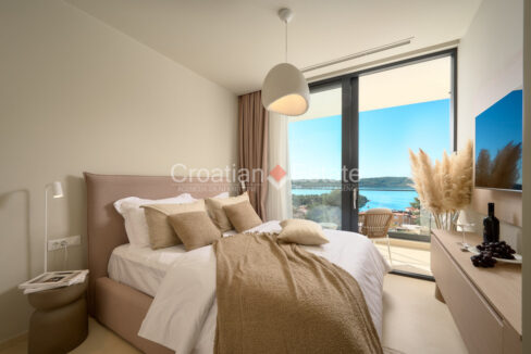 croatia-brac-villa-new-build-sea-view-pool-gym-garage-sale(110)