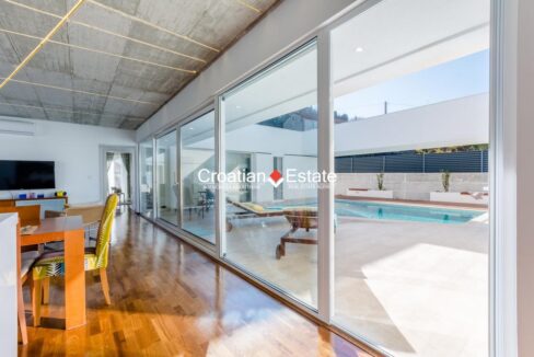 croatia-brac-villa-pool-sale(104)