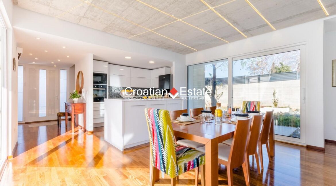 croatia-brac-villa-pool-sale(105)