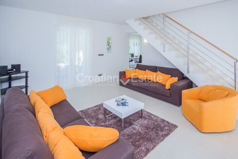 croatia-brac-villa-sea-view-pool-roof-terrace-sale-1(107)