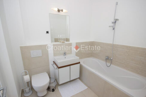 croatia-brac-villa-sea-view-pool-roof-terrace-sale-1(114)