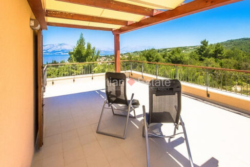 croatia-brac-villa-sea-view-pool-roof-terrace-sale-1(116)