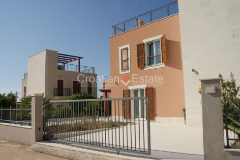 croatia-brac-villa-sea-view-pool-roof-terrace-sale-3(106)