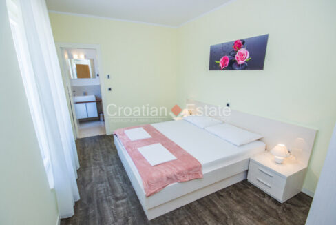 croatia-brac-villa-sea-view-pool-roof-terrace-sale-3(125)