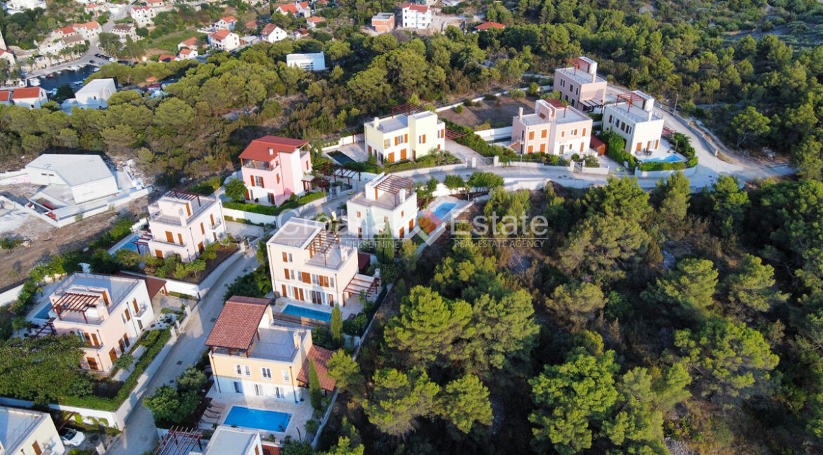croatia-brac-villa-sea-view-pool-roof-terrace-sale(129)