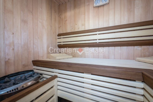 croatia-brac-villa-seafront-pool-parking-sale(123)
