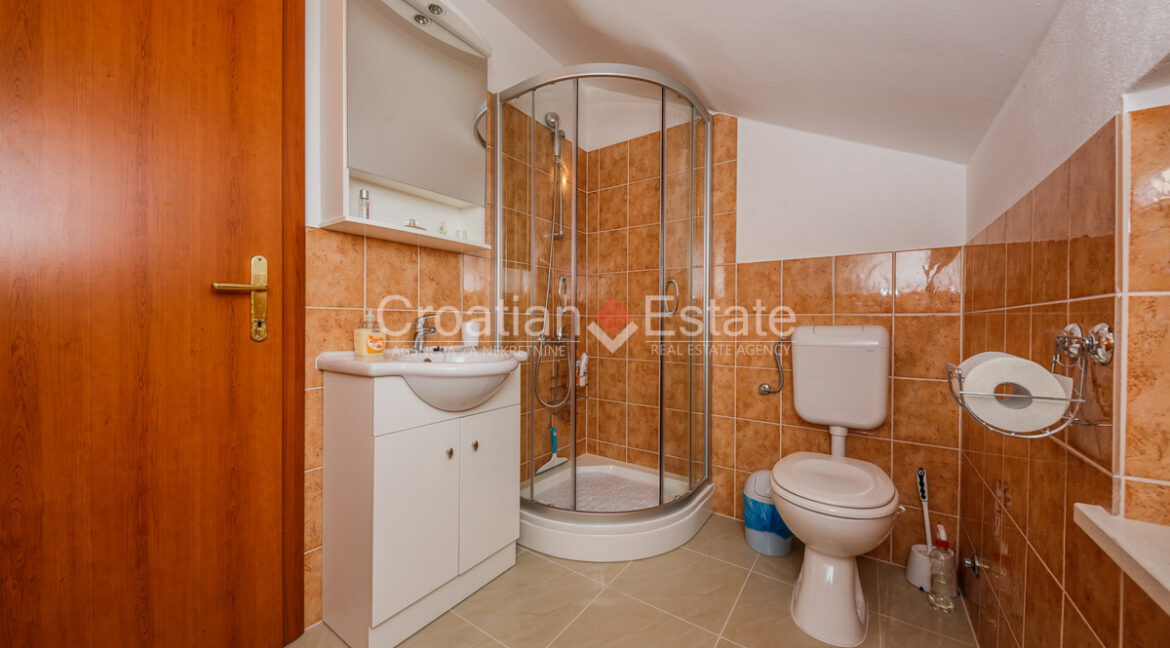 croatia-brac-villa-seafront-sea-view-pool-sale(112)