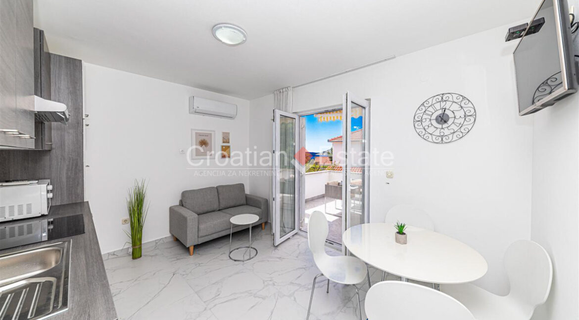 croatia-ciovo-apartment-house-sea-view-pool-sale(106)