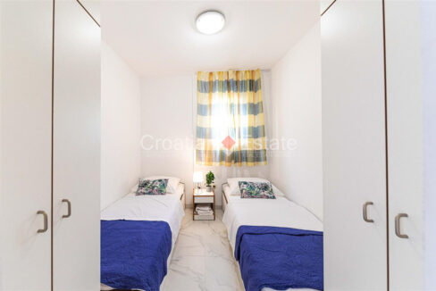 croatia-ciovo-apartment-house-sea-view-pool-sale(112)
