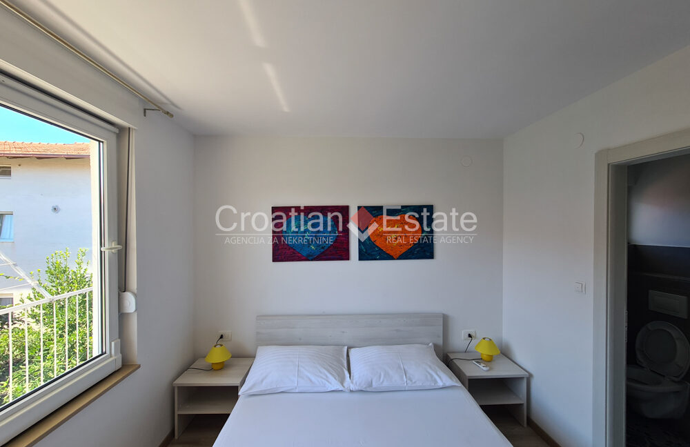 croatia-ciovo-apartment-house-sea-view-sale(105)