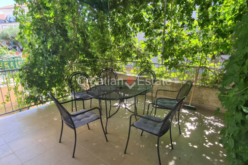 croatia-ciovo-apartment-house-sea-view-sale(115)