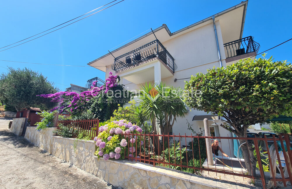 croatia-ciovo-apartment-house-sea-view-sale(119)