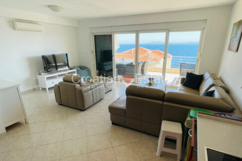 croatia-ciovo-flat-second-row-furnished-sea-view-sale(102)