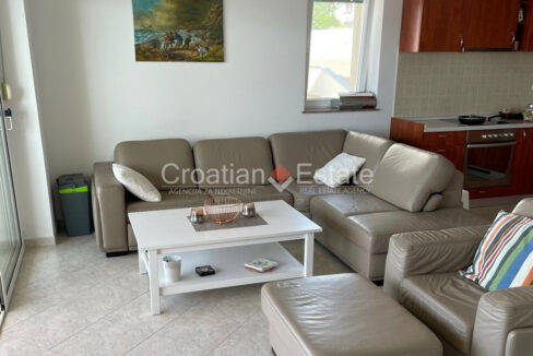 croatia-ciovo-flat-second-row-furnished-sea-view-sale(104)