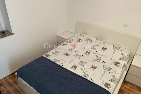 croatia-ciovo-flat-second-row-furnished-sea-view-sale(110)