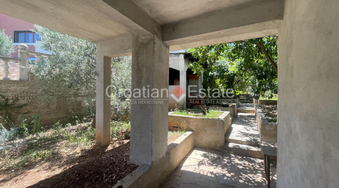 croatia-ciovo-house-garden-sale(106)