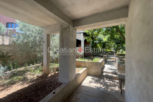 croatia-ciovo-house-garden-sale(106)