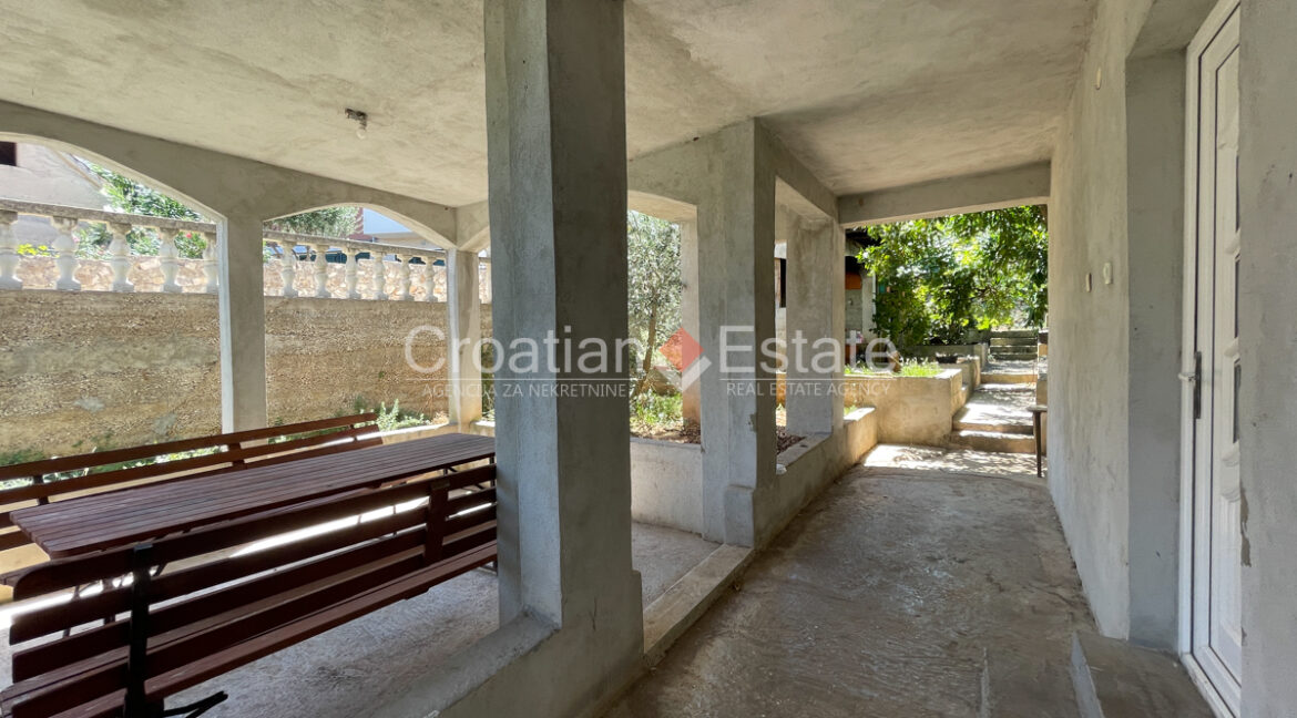 croatia-ciovo-house-garden-sale(107)
