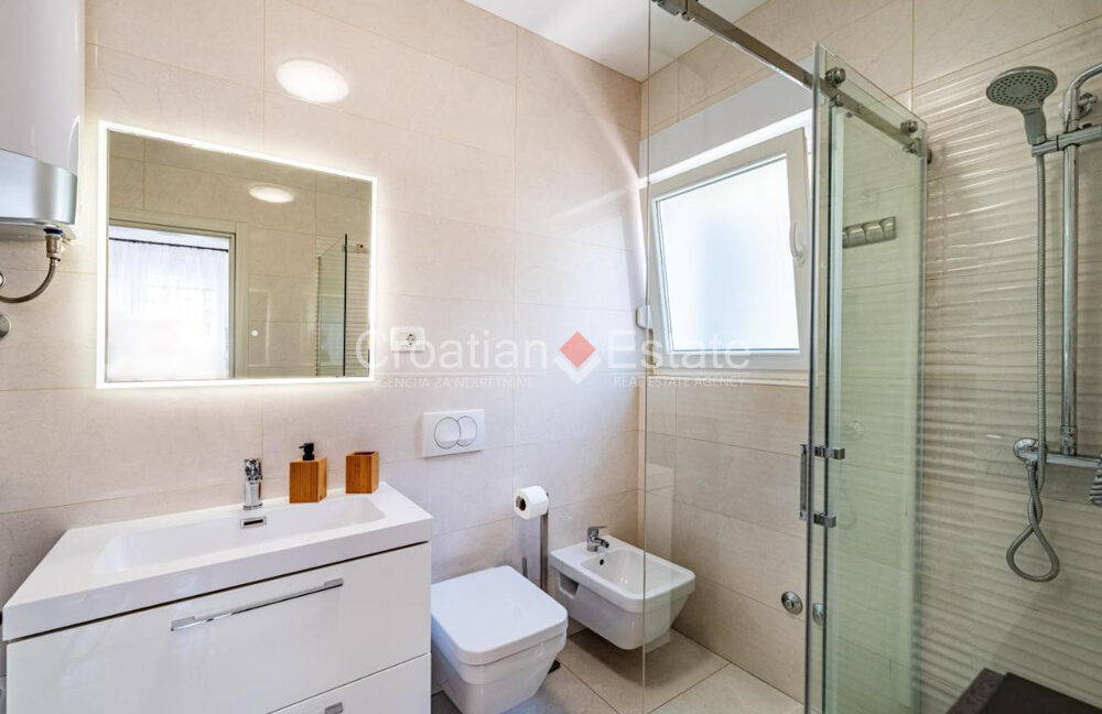 croatia-ciovo-house-roof-terrace-sale(112)