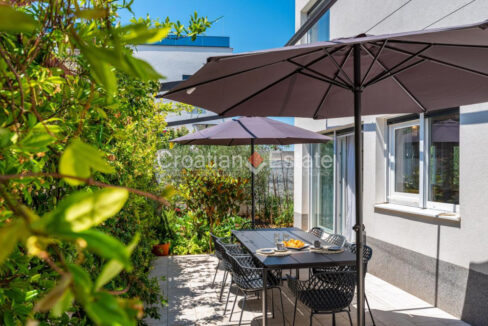 croatia-ciovo-house-roof-terrace-sale(118)