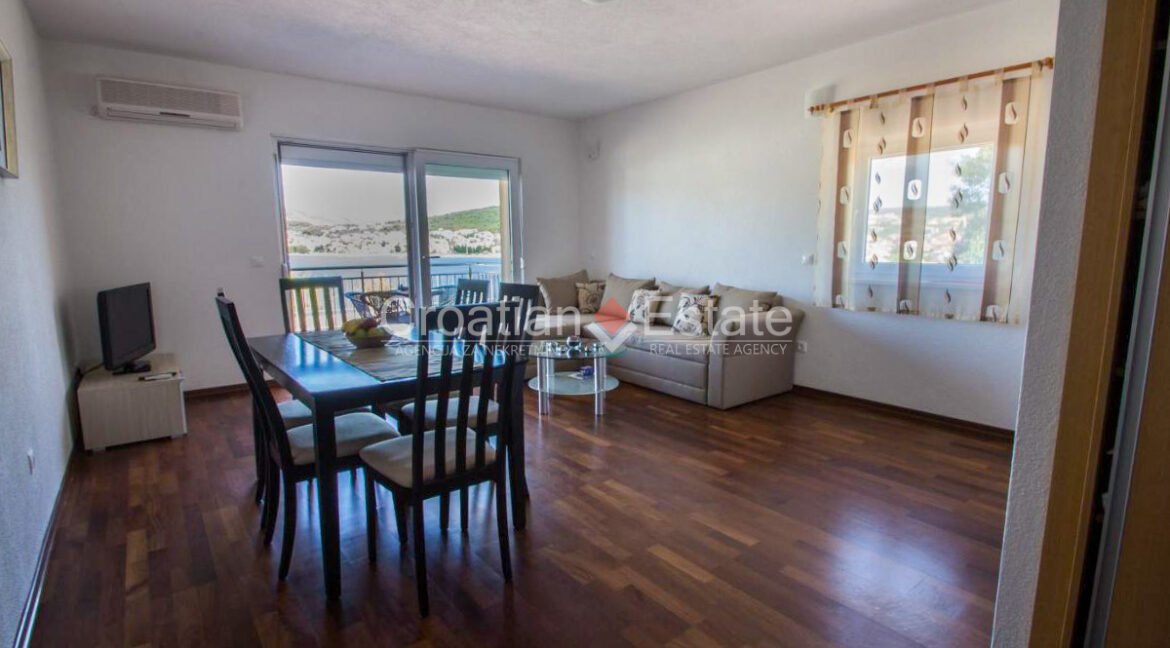 croatia-ciovo-house-sea-view-near-sea-sale(105)