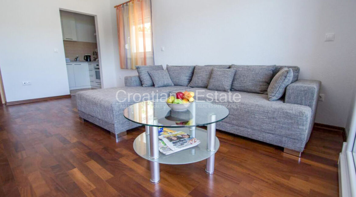croatia-ciovo-house-sea-view-near-sea-sale(108)