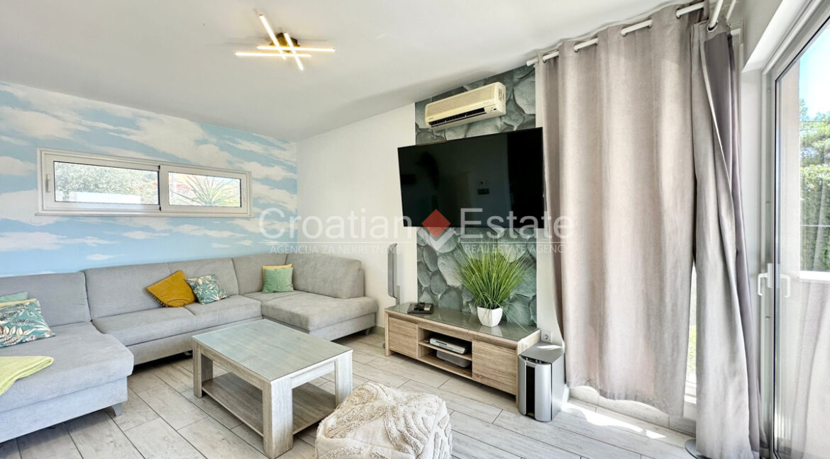 croatia-ciovo-house-sea-view-pool-sale(106)