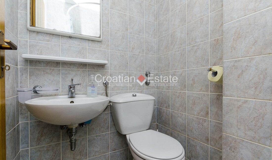 croatia-ciovo-house-sea-view-pool-sale(113)