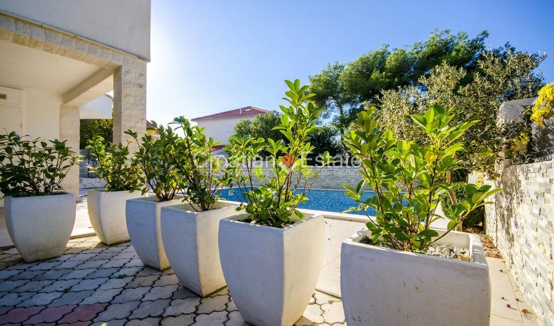 croatia-ciovo-house-sea-view-pool-sale(122)