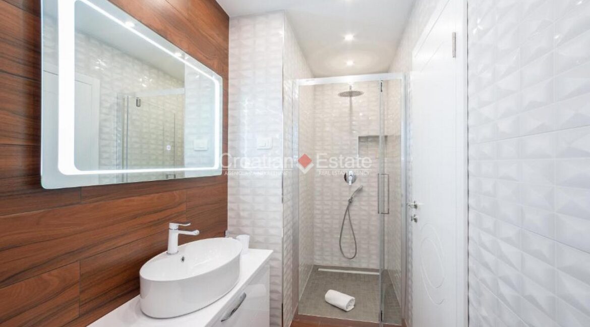 croatia-ciovo-penthouse-new-build-sea-view-sale(106)