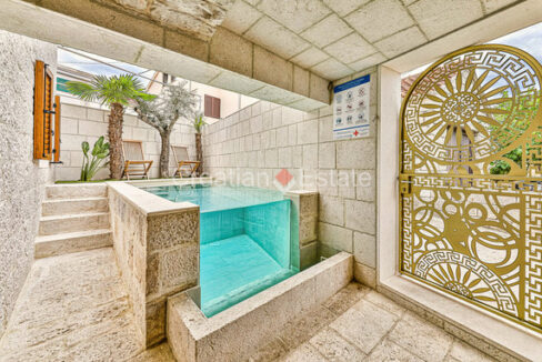 croatia-ciovo-smart-house-stone-pool-sale(103)