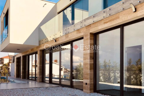 croatia-ciovo-villa-pool-sea-view-sale(103)