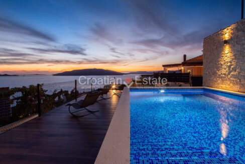 croatia-ciovo-villa-pool-sea-view-sale(104)