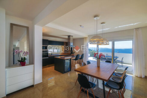 croatia-ciovo-villa-pool-sea-view-sale(106)