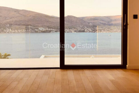 croatia-ciovo-villa-pool-sea-view-sale(107)
