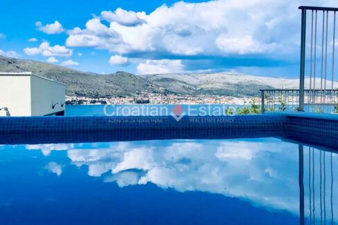 croatia-ciovo-villa-pool-sea-view-sale(108)