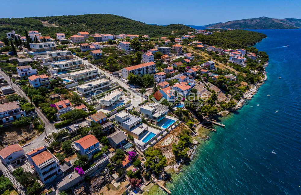 croatia-ciovo-villa-pool-sea-view-sale(111)