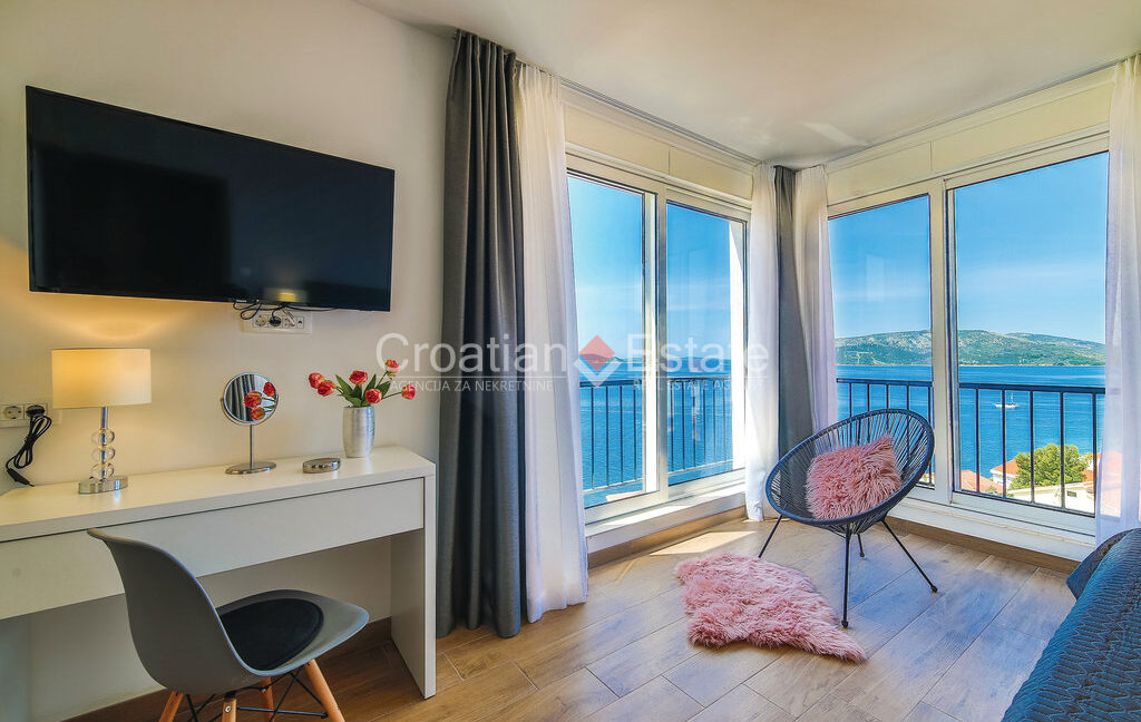 croatia-ciovo-villa-pool-sea-view-sale(114)