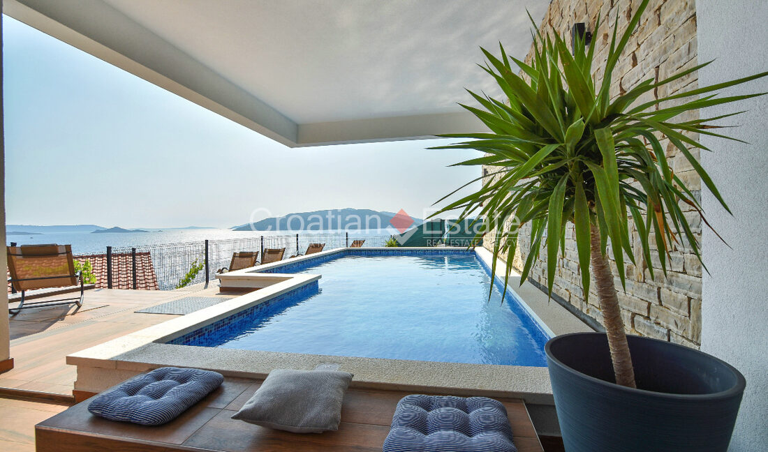 croatia-ciovo-villa-pool-sea-view-sale(123)