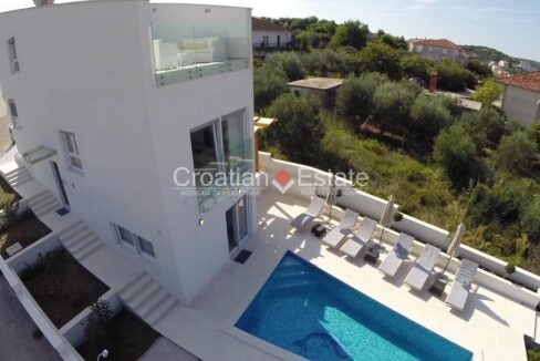 croatia-ciovo-villa-sea-view-pool-sale(103)